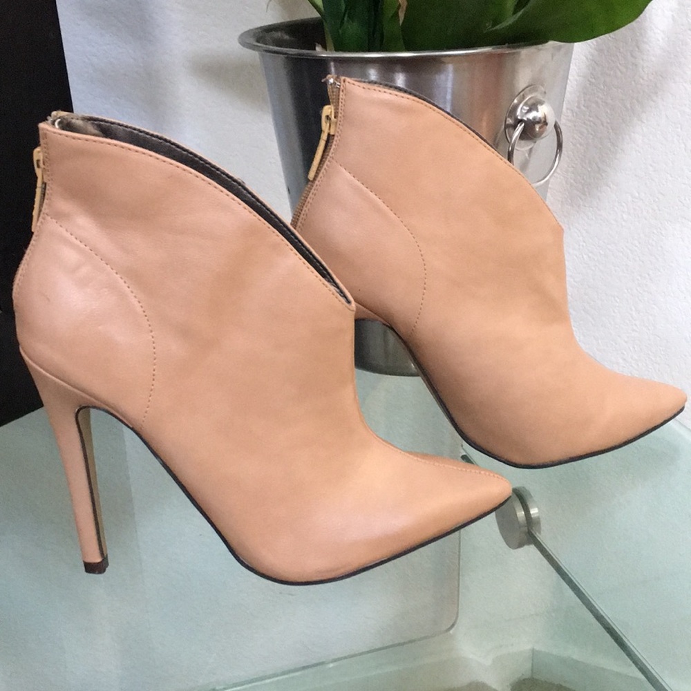COPY - MICHAEL ANTONIO leather ankle boots!brand new!
